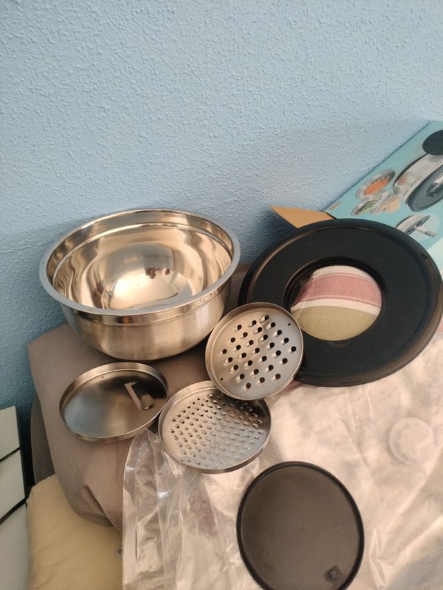 Cuenco rallador 5 en 1 | acero inox