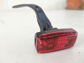 Luz trasera bici roja