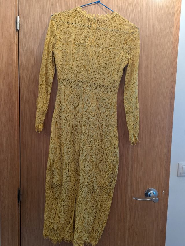 Vestido Amarillo de encaje Molly Bracken T-XS