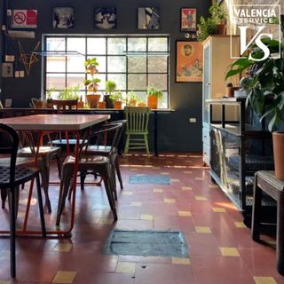 0829 - RESTAURANTE - CAFETERÍA EN PLENO CENTRO