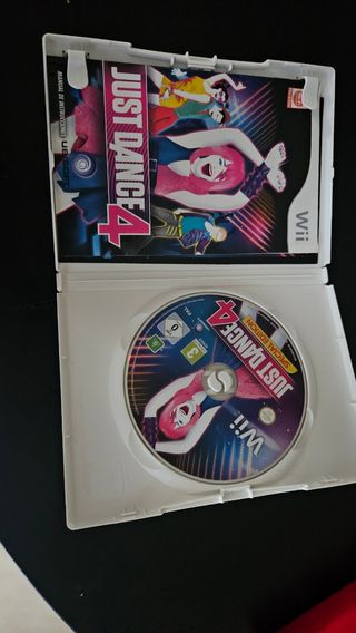 Just Dance 4 Wii - Edición Especial