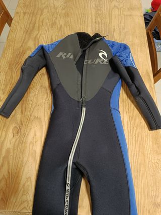 Fato Surf Rip Curl 14 anos - Ótimo estado