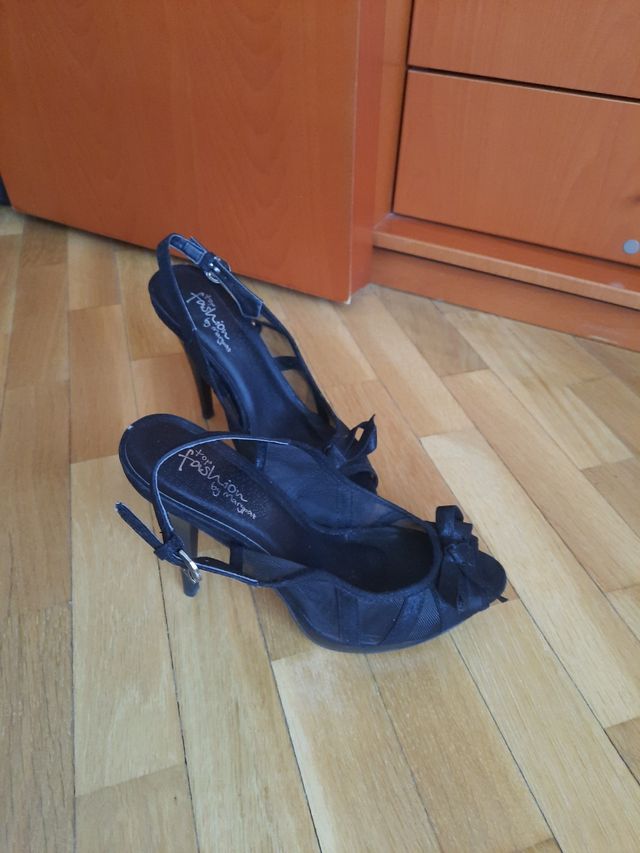 Sandalias negras tacón Fashion By Maripaz