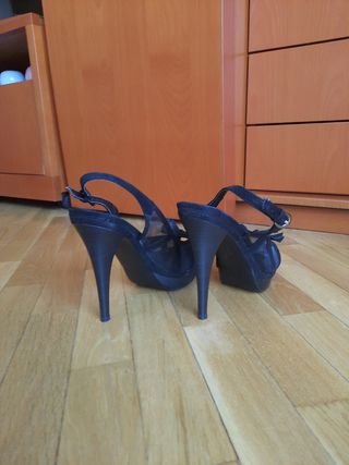 Sandalias negras tacón Fashion By Maripaz
