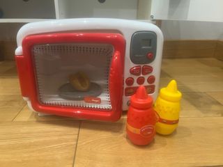 Cocinita juguete + accesorios