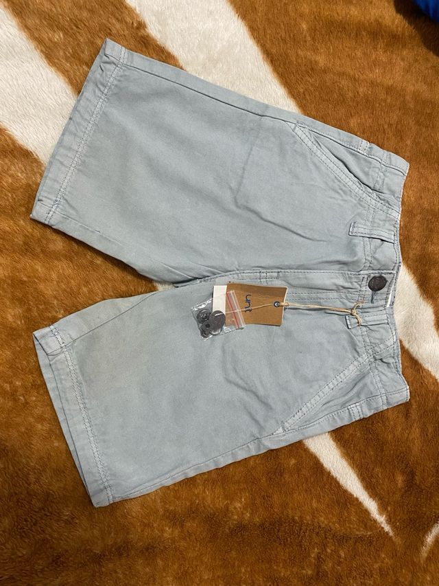 Pantalón corto niño gris