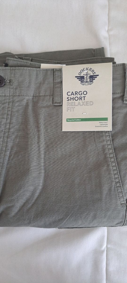 Dockers Cargo Short Relaxed Fit - Verde Oliva - Ta