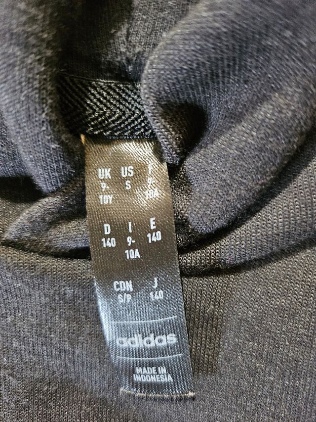 Sudadera Adidas niño negra
