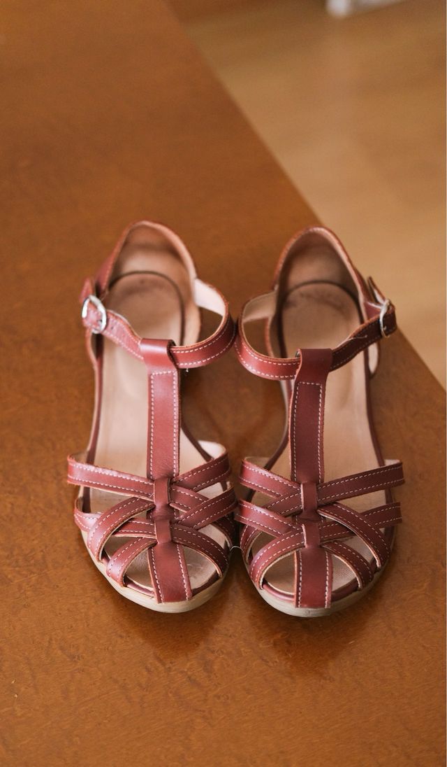 Sandalias Piel Marrón Talla 38. Zapatos mujer