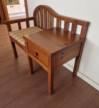 Banco de madera con cajón - marrón