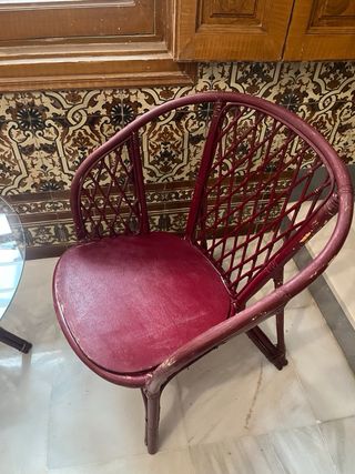 Conjunto mimbre: 2 sillas + mesa