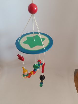 Mòbil bebé madera vintage