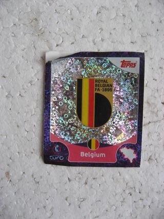 cromo fútbol Euro 2025 mujeres 14 escudo Bélgica