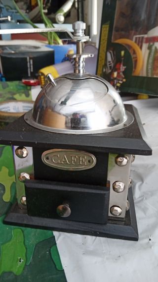 Molinillo café vintage antiguo