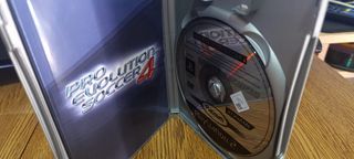 PES 4 (Pro Evolution Soccer 4) PS2 Platinum