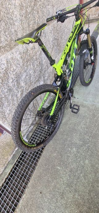 Bicicleta MTB Scott Genius