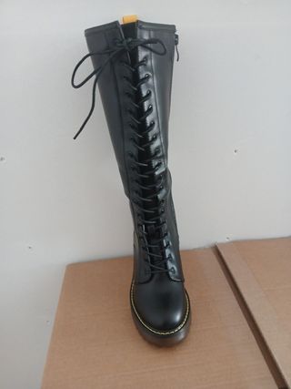 Botas altas negras tacón
