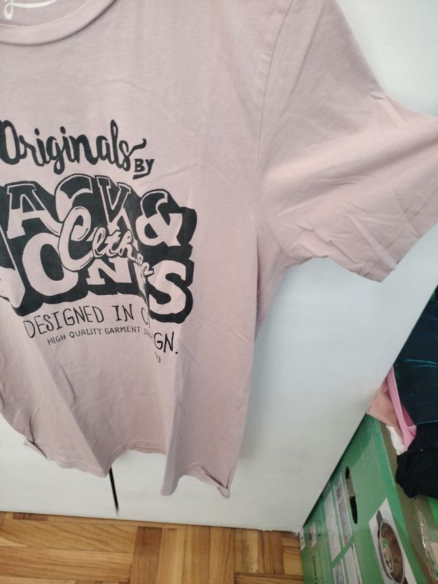 Camiseta Jack & Jones rosa