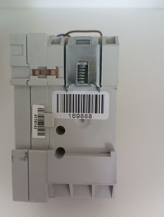 INTERRUPTOR DIFERENCIAL AUTORREARMABLE 