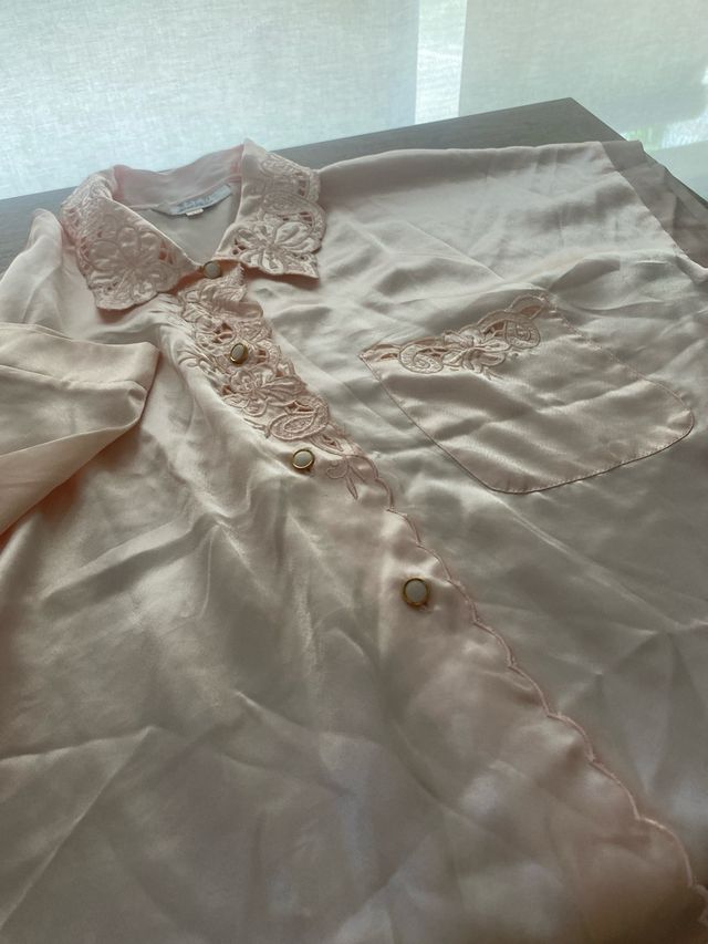 Pigiama in seta rosa