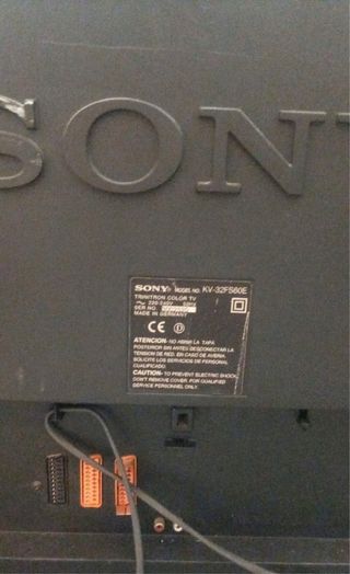 TV Sony Trinitron KV-32FS60E