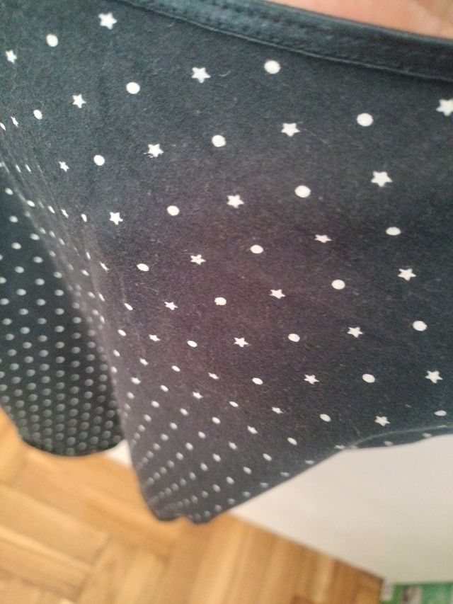 Camiseta negra c/lentejuelas