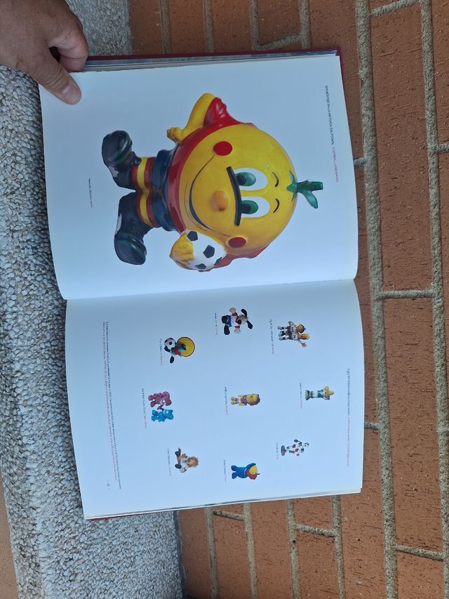 FÚTBOL MUSEO DE PASIONES