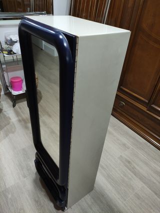 Armario espejo azul vintage