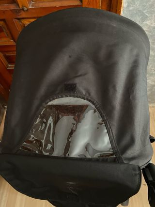 Cochecito bebé asalvo