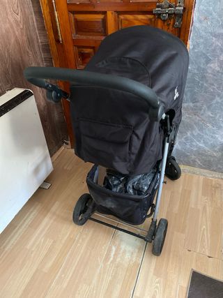 Cochecito bebé asalvo