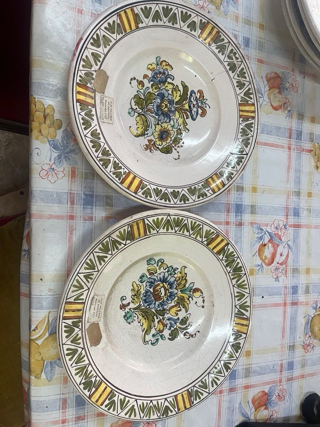 Bandeja, platos y jarras Banyoles s.XVIII