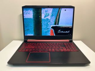 Acer Nitro 5 i7-GTX1050-8GB RAM