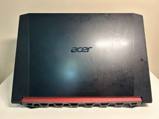 Acer Nitro 5 i7-GTX1050-8GB RAM