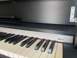 Roland DP990 Piano Digital