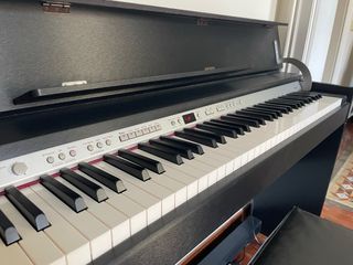 Roland DP990 Piano Digital