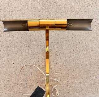 Lámpara de pared dorada vintage