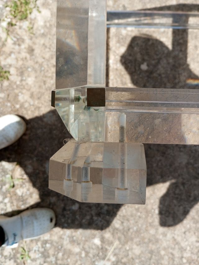 Mesita de acrílico transparentes