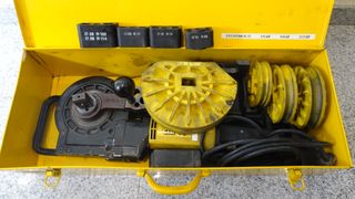 Curvadora Tubos REMS 15-28mm c/Trípode