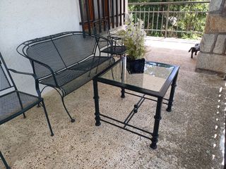 Mesa jardín hierro y cristal