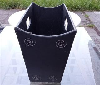 *Revistero negro simil cuero