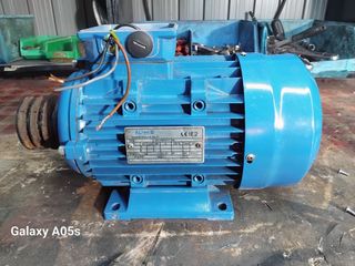 Motor eléctrico azul maquinaria de 230v a 480v