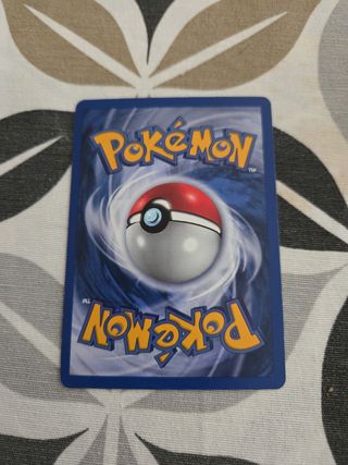 Carta Pokémon Zoroark V-ASTRO 141/196