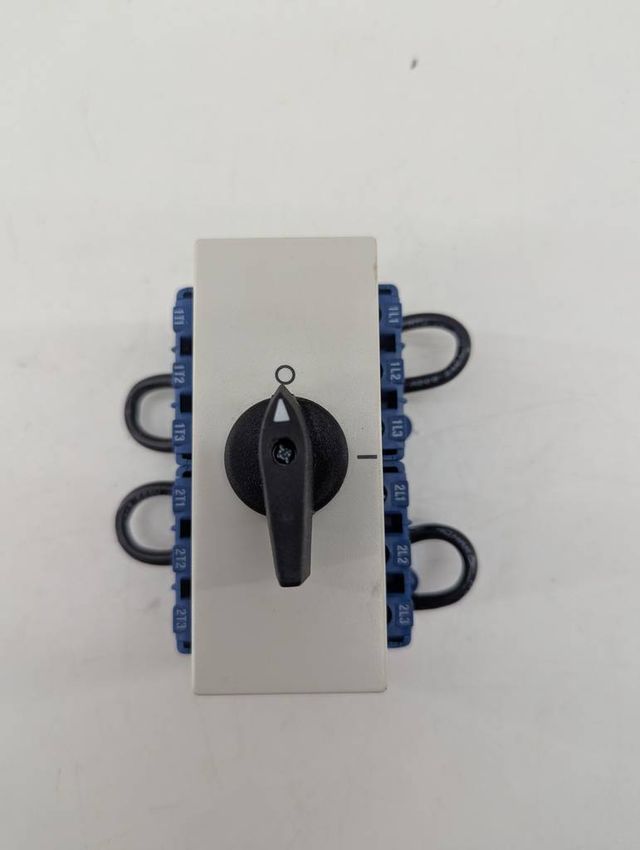 INTERRUPTOR SECCIONADOR DE EMERGENCIA KR