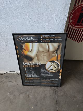 Marco madera 60 x 82 cm externas con cristal