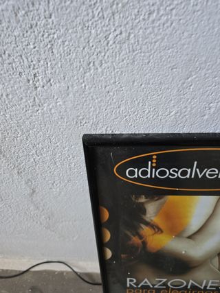 Marco madera 60 x 82 cm externas con cristal