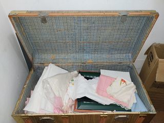 Vecchio baule di legno