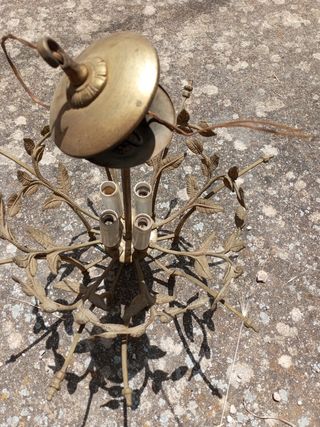 Lampara antigua dorada metal