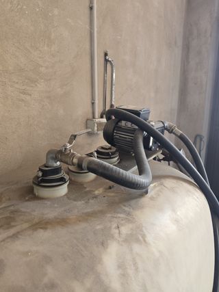 Bidón gasoil + bomba gasolina