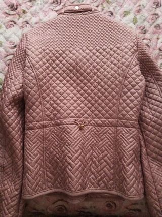 Chaqueta acolchada rosa
