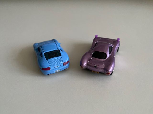Coches de Cars: 2 unidades